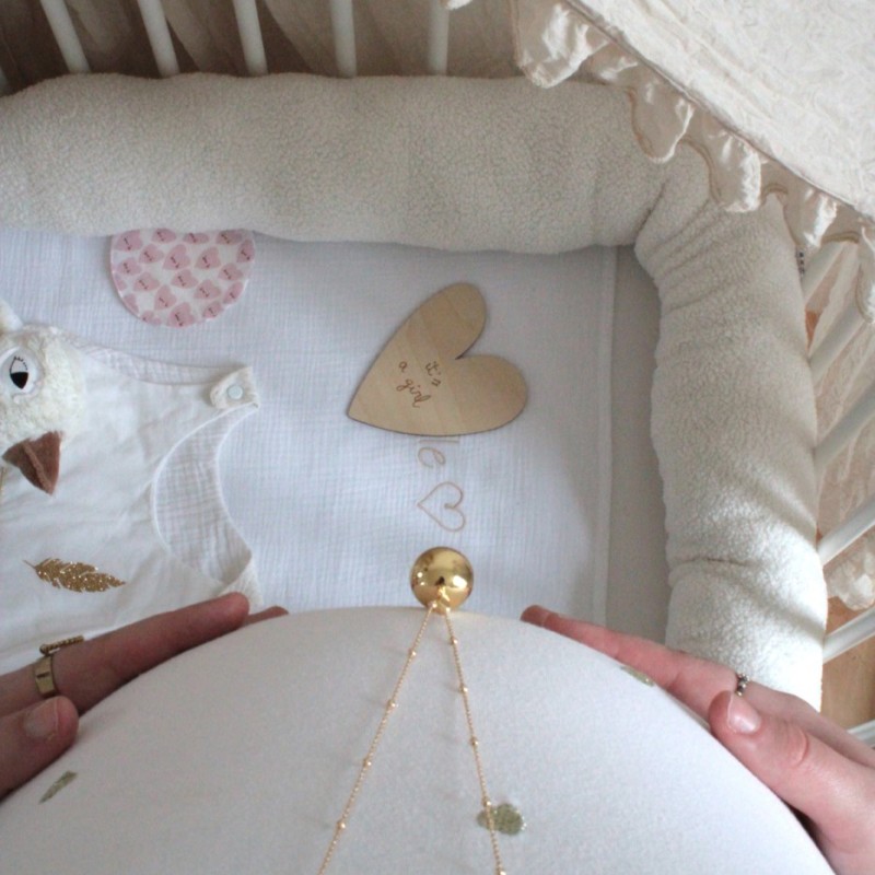 préparer le lit de bébé avant la naissance