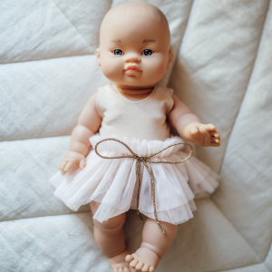 Vêtement de poupée